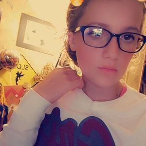 Meet your Posher, Abby